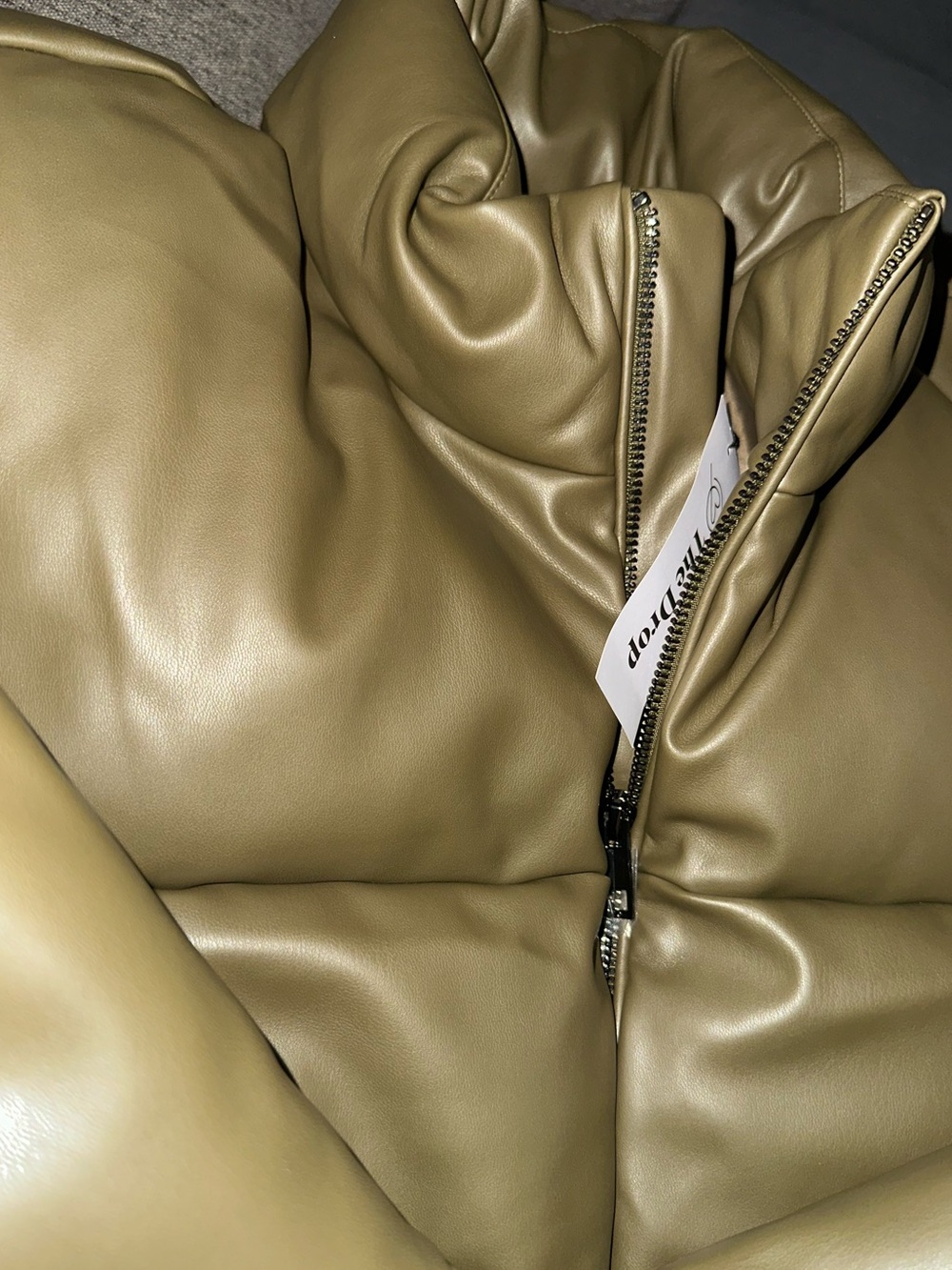 Puffer Jacket - Picture 3 of 7
